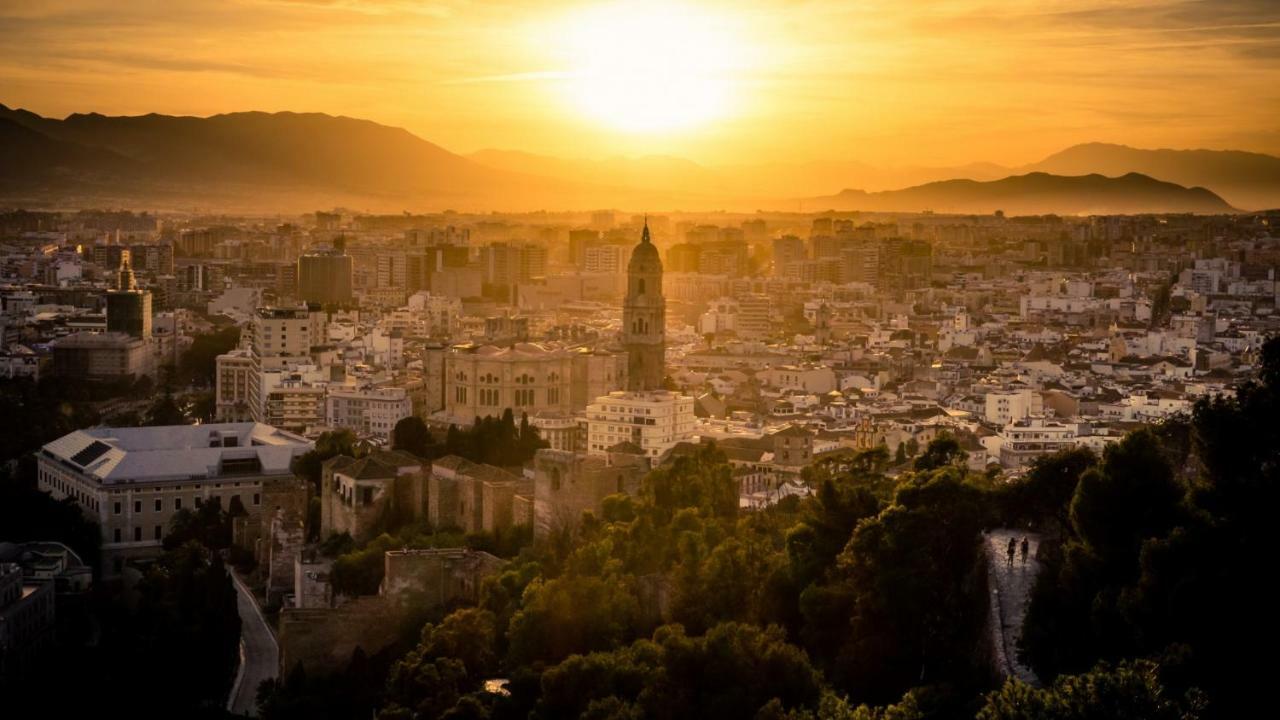 **** Genuar Apartments Malaga Center Eksteriør bilde
